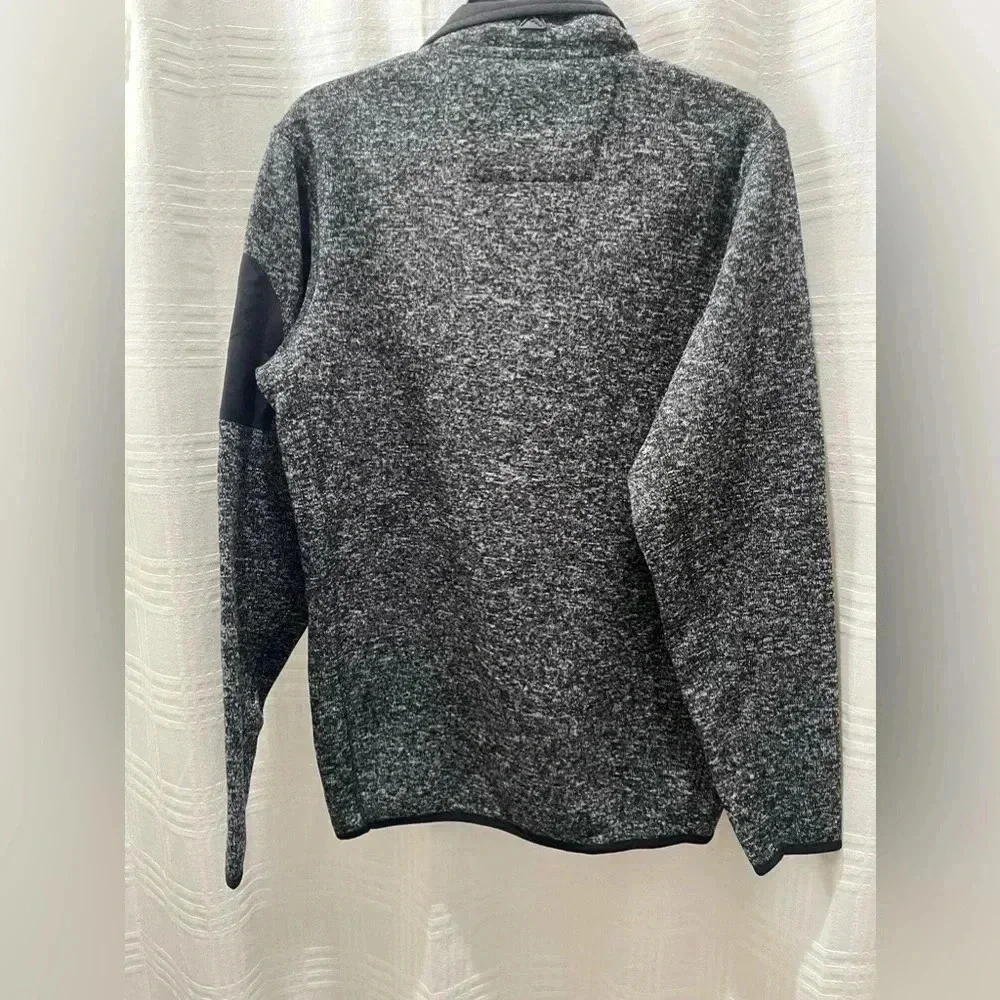 Antigua Raiders men’s heathered black and gray 1/4 zip fleece